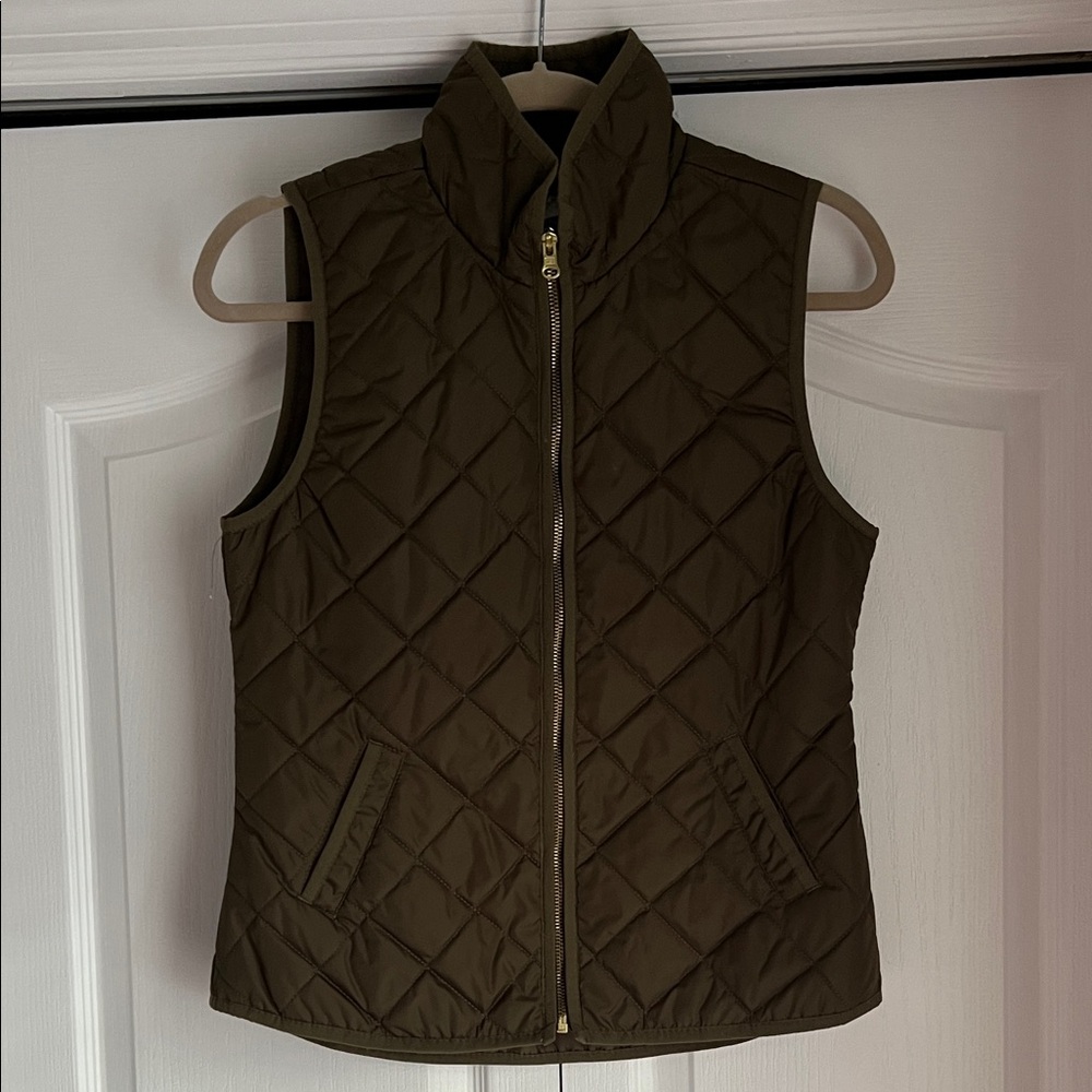 Old Navy Quilted Dark Green Women's Puffer Vest